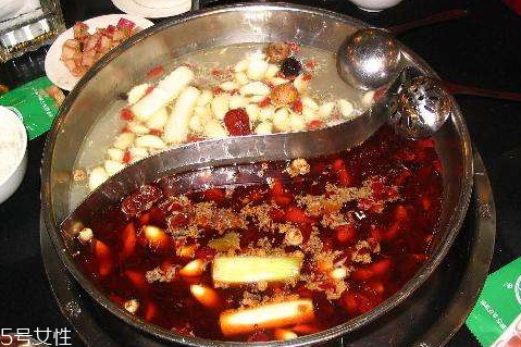 小肥羊火锅底料做法(小肥羊火锅底料的做法)