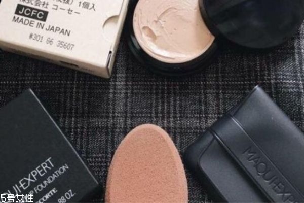 黛珂粉底膏价格(黛珂粉底膏价格)