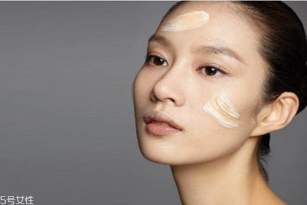 粉底霜太干怎么办(粉底霜太干怎么办)
