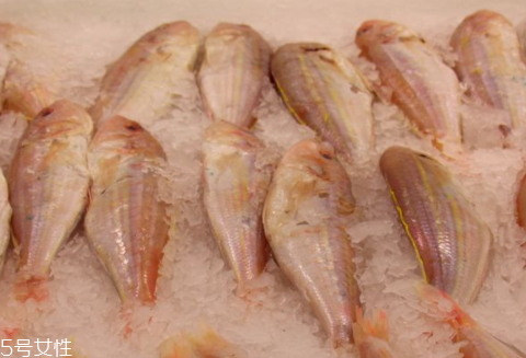 冰冻小黄鱼怎么做好吃(冰冻小黄鱼怎么做好吃又简单家常的)