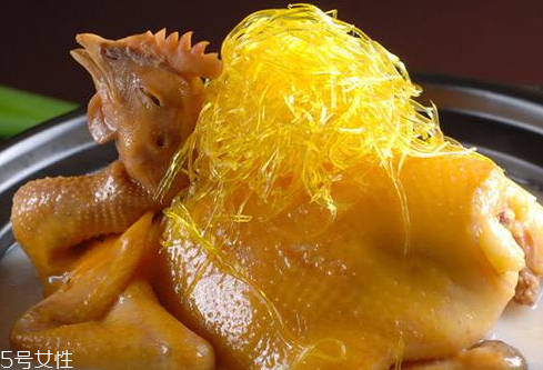 炖全鸡的做法(炖鸡的制作方法)