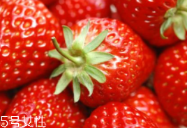 草莓怎么清洗(草莓怎么清洗比较干净)