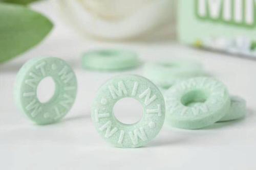 孕妇多吃薄荷糖的危害(孕妇吃薄荷糖对胎儿有什么影响)