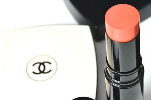 腮红棒产品有哪些(腮红棒和腮红哪个好) 腮红棒产品有哪些(腮红棒和腮红哪个好)