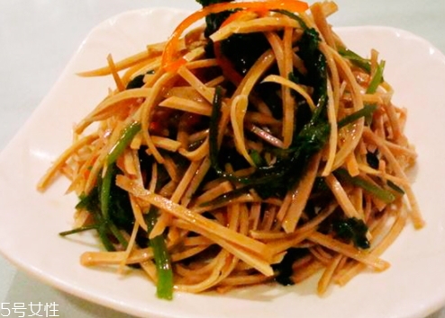 腊八豆腐的做法(腊八豆腐的做法)