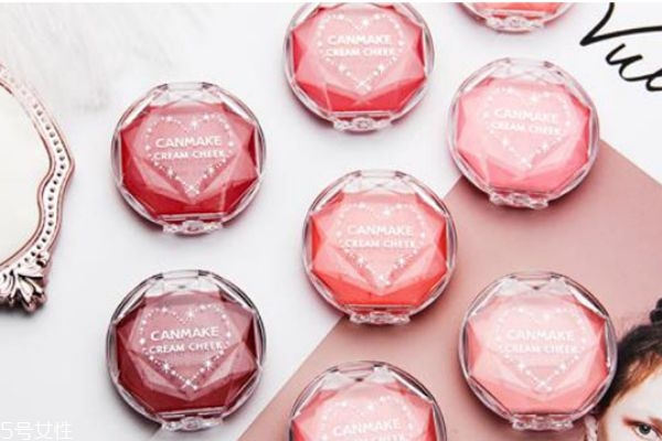 腮红的种类(腮红的种类及特点) 腮红的种类(腮红的种类及特点)