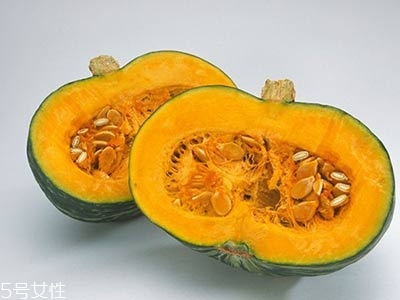 吃南瓜的好处(吃南瓜的好处和功效和作用)