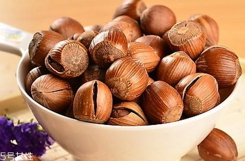 大榛子和小榛子的区别(小榛子和大榛子的区别)