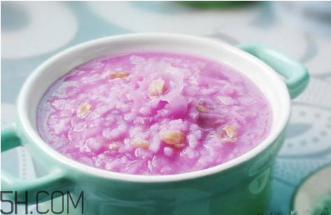 紫薯粥什么颜色(紫薯粥什么颜色正常)