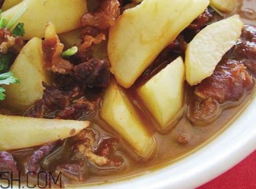 土豆炖羊肉(土豆炖羊肉的做法)