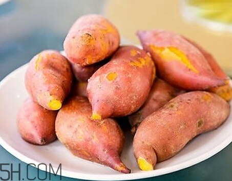 红薯不能和什么一起吃(红薯不能和什么一起吃 食物相克表) 红薯不能和什么一起吃(红薯不能和什么一起吃 食物相克表)