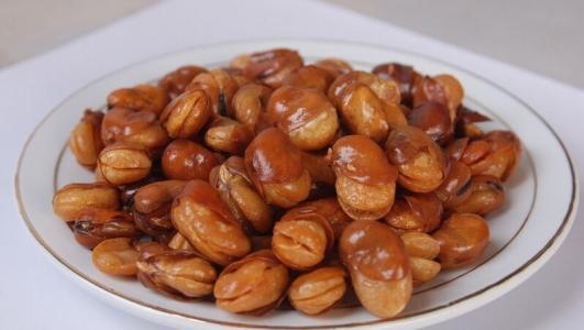 一天是和吃多少蚕豆(蚕豆一般一天吃几个)