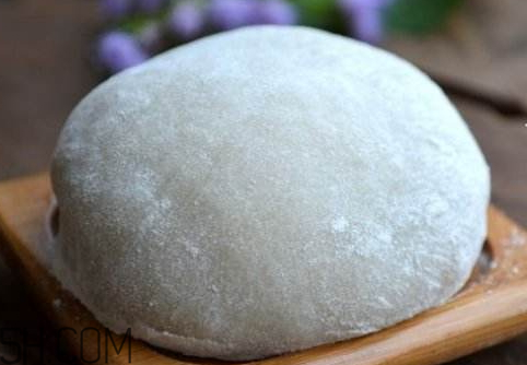 吃了发霉的糍粑有什么危害(发霉的糍粑能吃吗?有什么坏处)