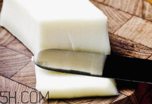 猪油没发霉的地方能吃吗(猪油发霉了还能不能吃)