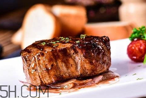 腌好的牛排怎么做(怎么腌牛排)