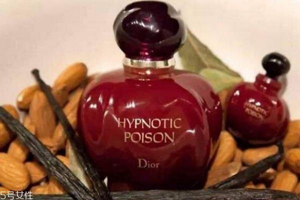 迪奥红毒香调(迪奥红毒浓香和淡香)