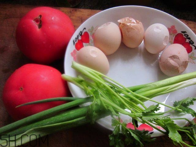 西红柿炒鸡蛋(西红柿炒鸡蛋的做法) 西红柿炒鸡蛋(西红柿炒鸡蛋的做法)