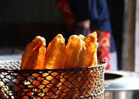 一根油条热量多久消耗(一根油条热量多久消耗)