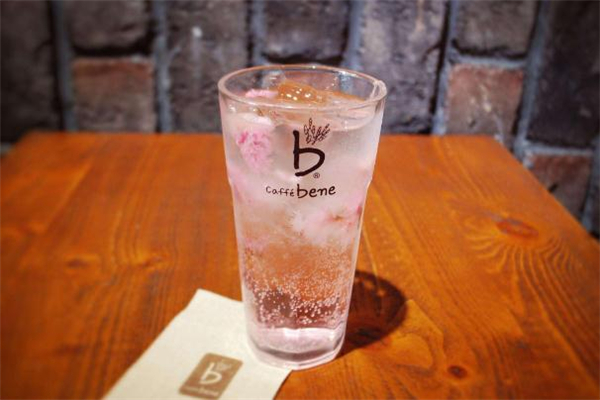 睫毛膏的正确刷法(睫毛膏正确刷法) 睫毛膏的正确刷法(睫毛膏正确刷法)