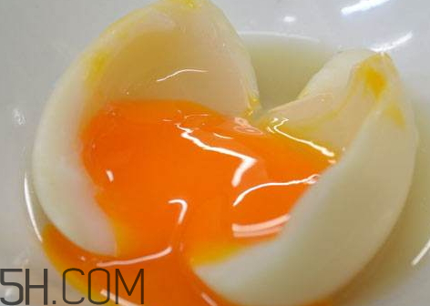 血鸡蛋能吃吗(脑出血鸡蛋能吃吗)