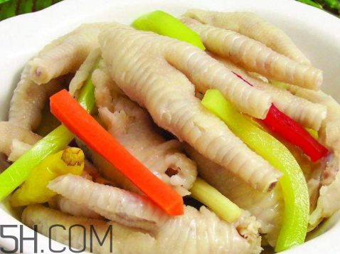 泡椒凤爪好吃吗(如何做泡椒凤爪好吃又简单)