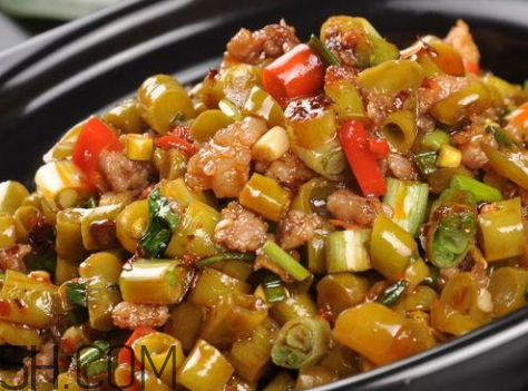 干豆角发霉了还能吃吗(干豆角发霉了还能吃吗?发霉怎么处理?)