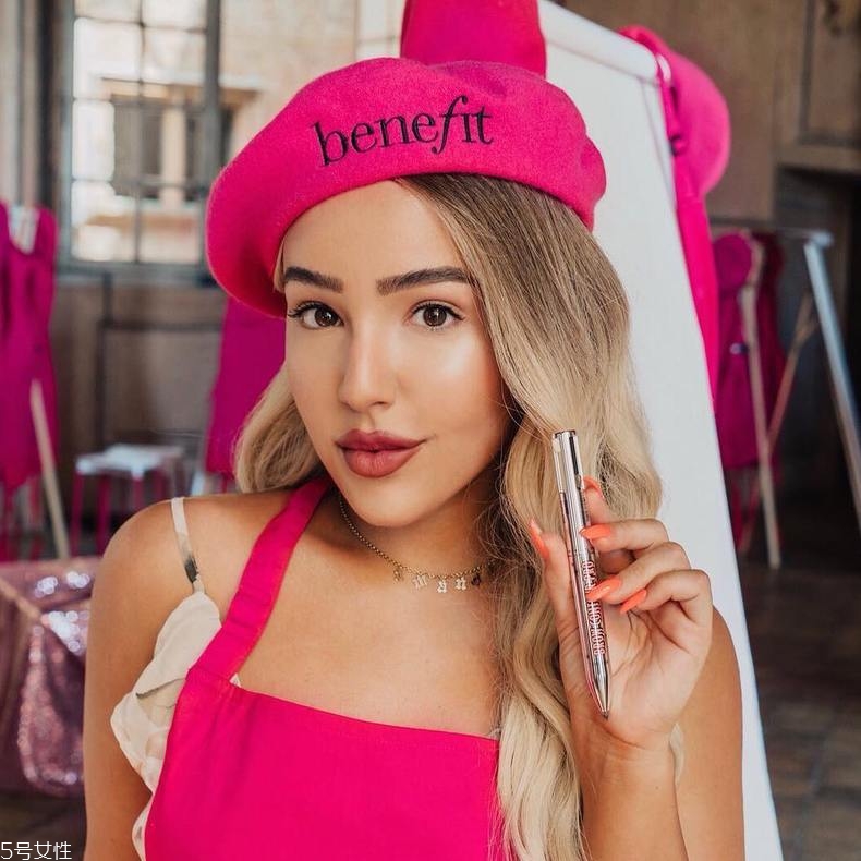 贝玲妃是什么牌子(贝玲妃)