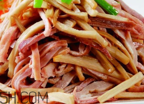 猪肚的处理方法(如何处理猪肚) 猪肚的处理方法(如何处理猪肚)