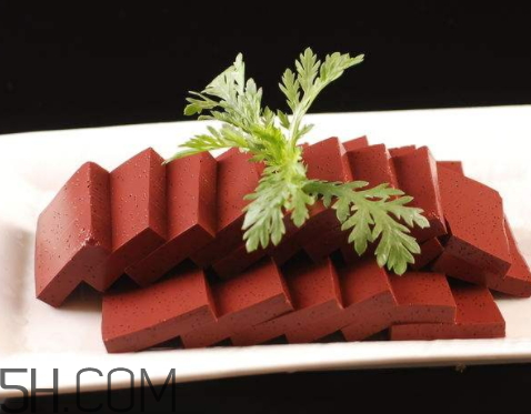 鸭肉是发物吗(鸭肉是发物吗?什么人不能吃)