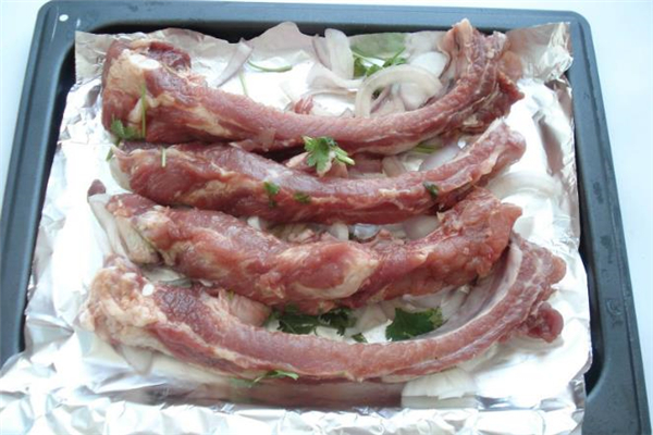 锡纸排骨的营养价值(正宗的锡纸排骨的做法)