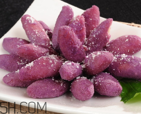 紫薯变绿能吃吗(小米粥放紫薯变绿能吃吗)