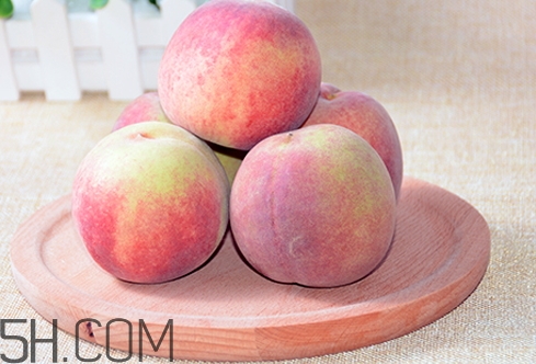 桃子的营养价值(桃子的营养价值及功效)