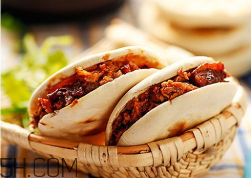 肉夹馍的营养价值(肉夹馍的营养价值及功效)