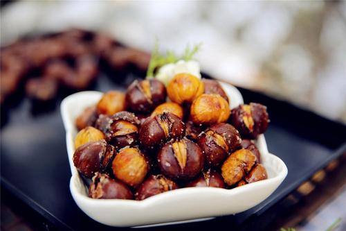 水煮板栗加糖还是加盐(水煮板栗需要加盐或者糖吗) 水煮板栗加糖还是加盐(水煮板栗需要加盐或者糖吗)