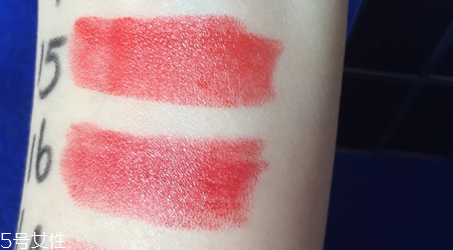 tf口红15和16哪个好看(tf口红15 和16哪个颜色好看)