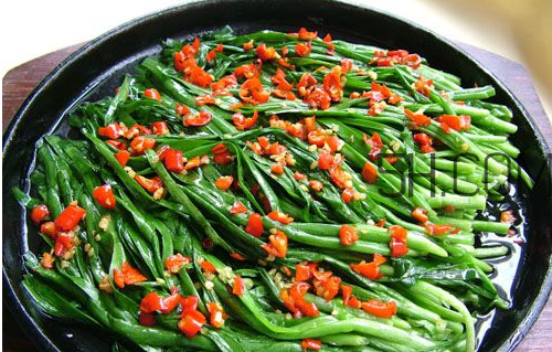 春天吃韭菜有什么好处(春天吃韭菜有什么好处?)