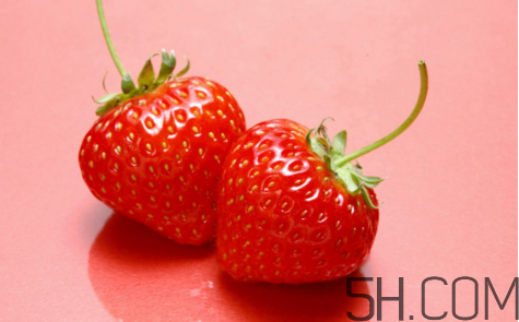 草莓的食疗作用(草莓的食疗作用)