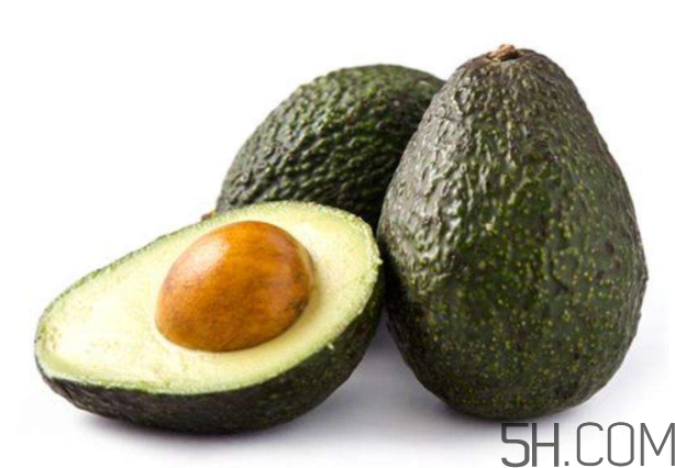 牛油果奶昔怎么做好喝(牛油果奶昔怎么做好喝窍门)