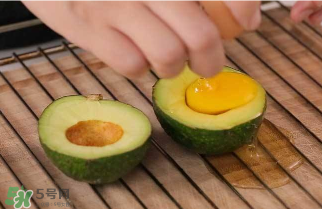 牛油果对女性的好处(牛油果对女性的好处多)