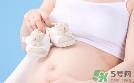 怀孕一个月的症状(怀孕一个月的症状和表现)