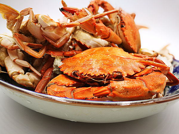 什么样的螃蟹才是蒸熟的(螃蟹什么样算是蒸熟了)