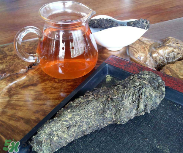 茯茶的好处(陈年茯砖茶的功效和作用)