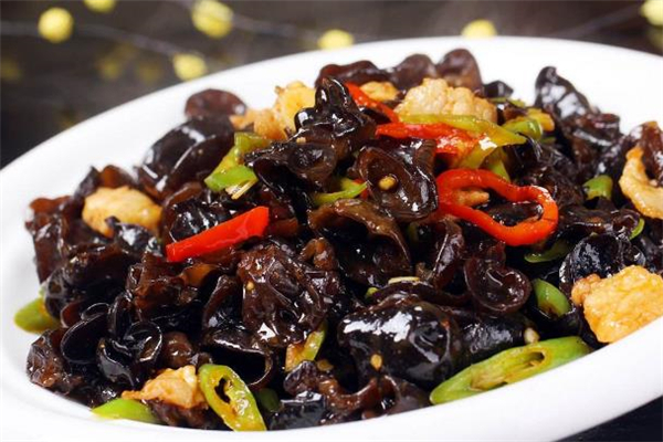 吃木耳有哪些好处(吃木耳有什么好处?)