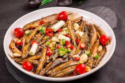 怎么能让泥鳅吐泥(怎么能让泥鳅吐泥)