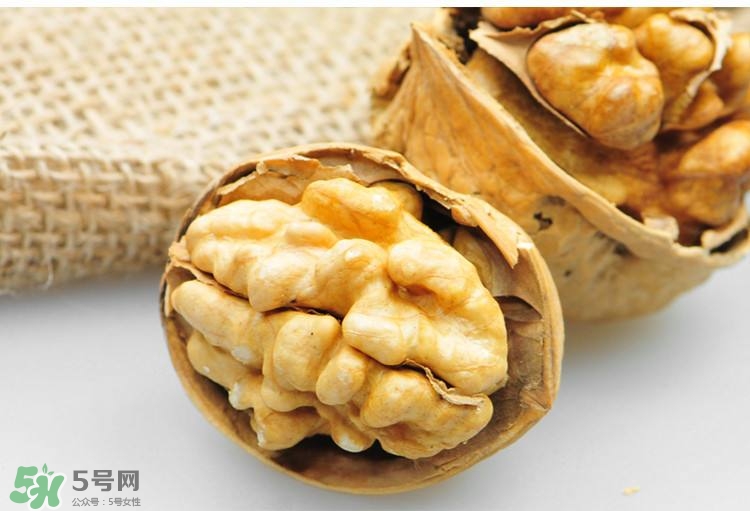 核桃什么时候吃最好(核桃什么时候吃最好一天吃几个) 核桃什么时候吃最好(核桃什么时候吃最好一天吃几个)