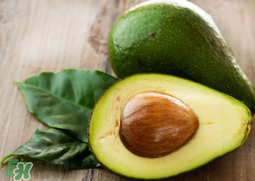 牛油果有以下几个食用功效(牛油果的功效和作用吃法)