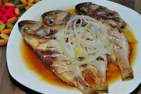 石斑鱼的营养价值(石斑鱼的营养价值及功效和作用)