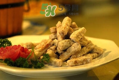 吃芋头的好处(吃芋头的好处和功效)