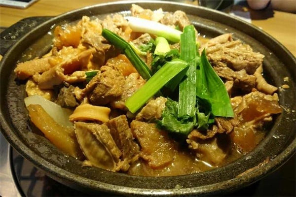 萝卜牛杂的做法(萝卜牛杂的做法及配方视频) 萝卜牛杂的做法(萝卜牛杂的做法及配方视频)