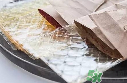 如何鉴别吉利丁片的好坏(吉利丁片长什么样子) 如何鉴别吉利丁片的好坏(吉利丁片长什么样子)